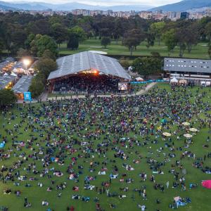 Fotografía aérea de público de Festival Jazz al Parque 2019